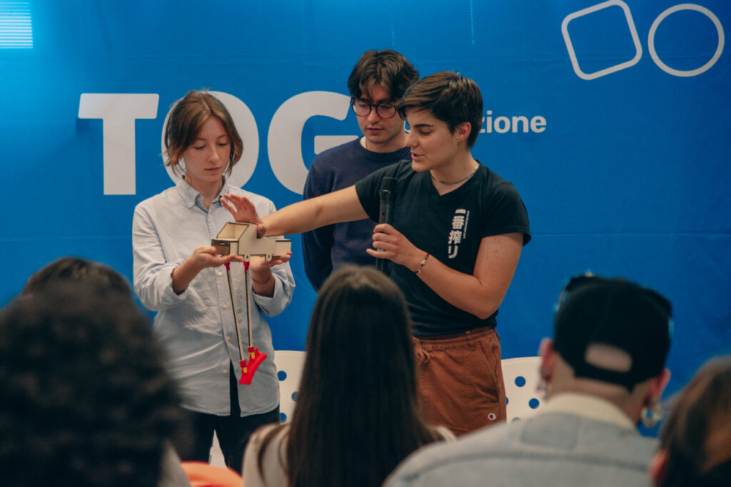 thumb def hackathon 2025